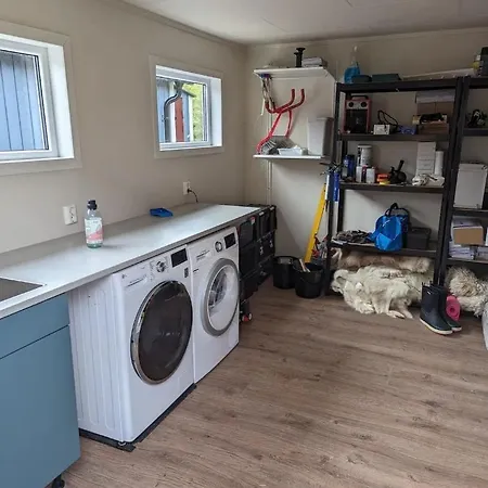 Holiday home Nydelig Hytte Med Fantastisk Beliggenhet Ved Sjoen *